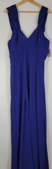 Fame and Partners Maxi Dress - Picture 1 of 7